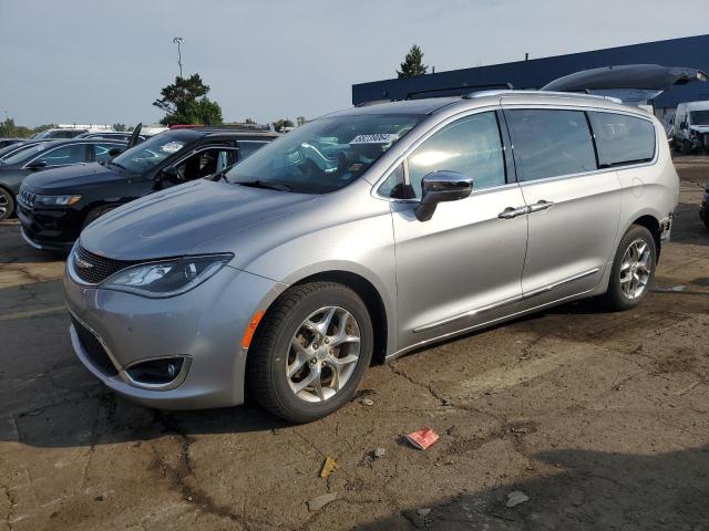 CHRYSLER PACIFICA L 2017 with VIN 2C4RC1GG9HR525910 - Photo from auction