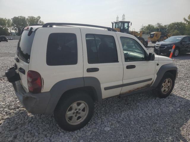 Photo 3 from auction – 2005 JEEP LIBERTY SP with VIN 1J4GL48K45W715297