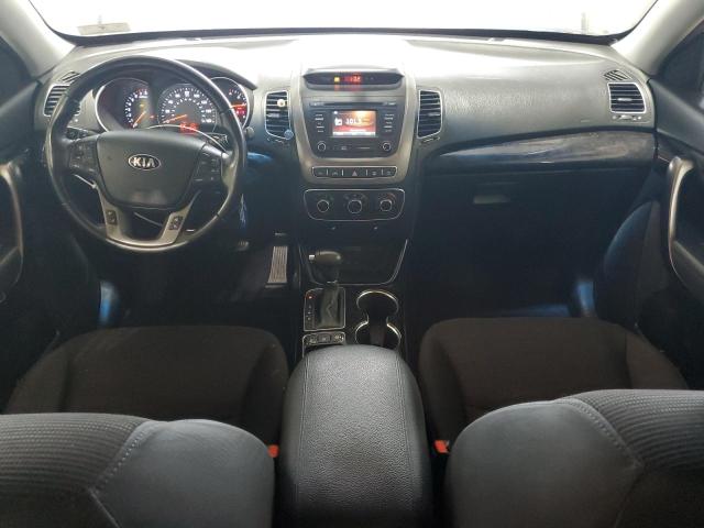 Photo 8 from auction – 2014 KIA SORENTO LX with VIN 5XYKTDA70EG524186