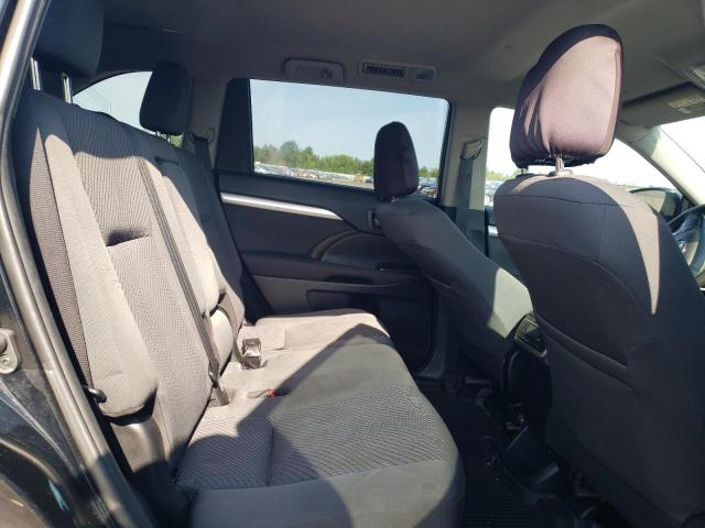 Photo 11 from auction – 2019 TOYOTA HIGHLANDER with VIN 5TDBZRFH2KS983926