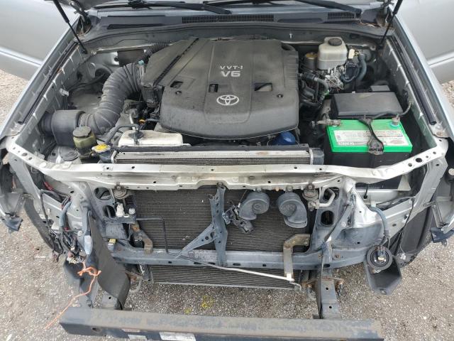 Photo 11 from auction – 2005 TOYOTA 4RUNNER SR with VIN JTEZU14R550050485