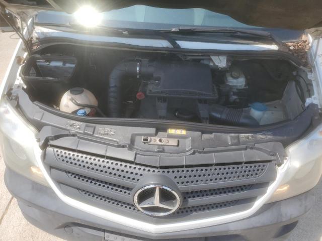 Photo 12 from auction – 2016 MERCEDES-BENZ SPRINTER 2 with VIN WD3PE7DD3GP293538