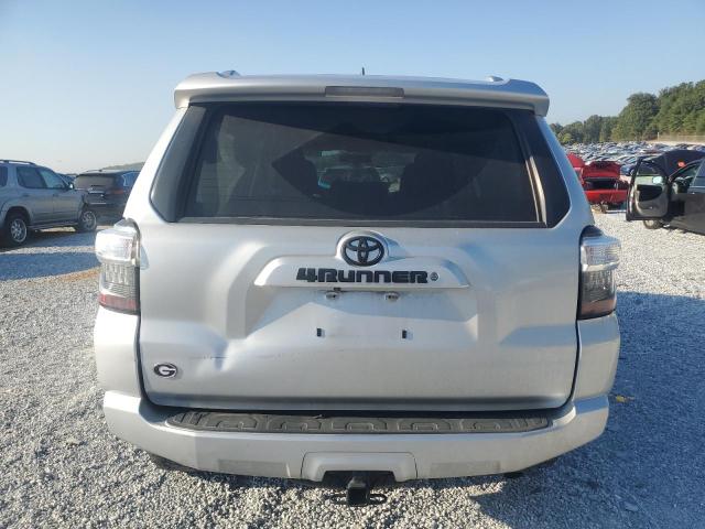 Photo 6 from auction – 2017 TOYOTA 4RUNNER SR with VIN JTEBU5JR2H5415497