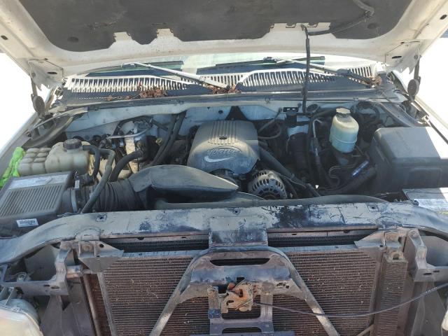 Photo 11 from auction – 2002 CHEVROLET SILVERADO with VIN 1GCHC23UX2F117394