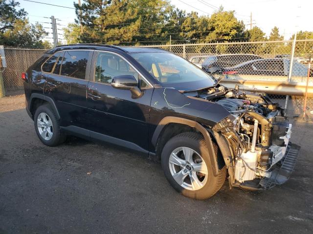 Photo 4 from auction – 2019 TOYOTA RAV4 XLE with VIN JTMP1RFV2KD014867