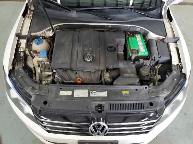 Photo 11 from auction – 2013 VOLKSWAGEN PASSAT S with VIN 1VWAP7A36DC133171