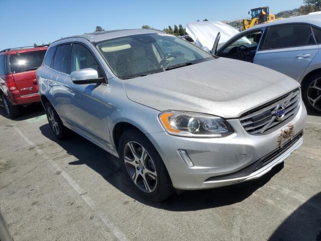 Photo 4 from auction – 2015 VOLVO XC60 T6 PL with VIN YV4902RM0F2644634