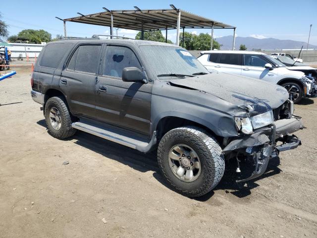 Photo 4 from auction – 2000 TOYOTA 4RUNNER SR with VIN JT3GN86R5Y0142543