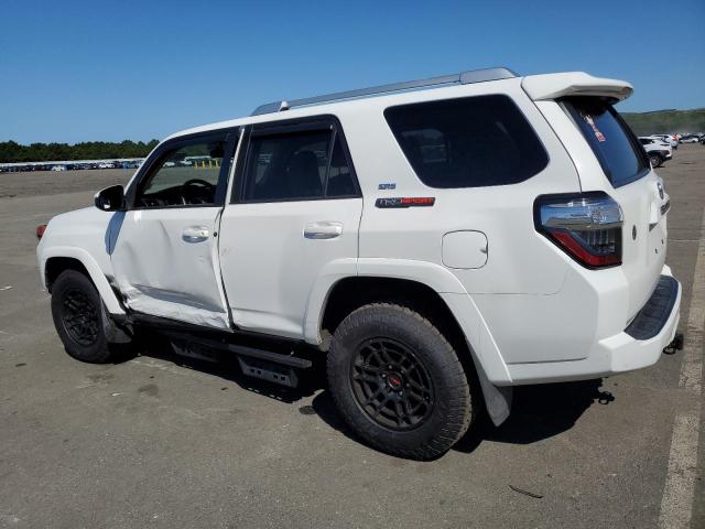 Photo 2 from auction – 2014 TOYOTA 4RUNNER SR with VIN JTEBU5JR4E5151291
