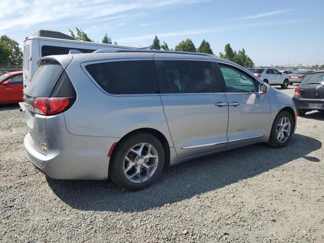 Photo 3 from auction – 2018 CHRYSLER PACIFICA L with VIN 2C4RC1GG9JR273985