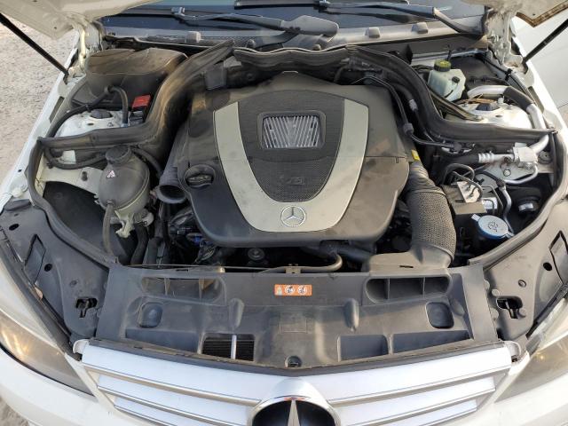 Photo 11 from auction – 2011 MERCEDES-BENZ C 300 with VIN WDDGF5EB7BA442572