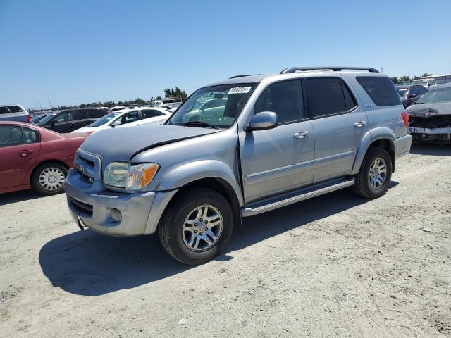 TOYOTA SEQUOIA SR 2005 with VIN 5TDZT34A75S259379 - Photo from auction