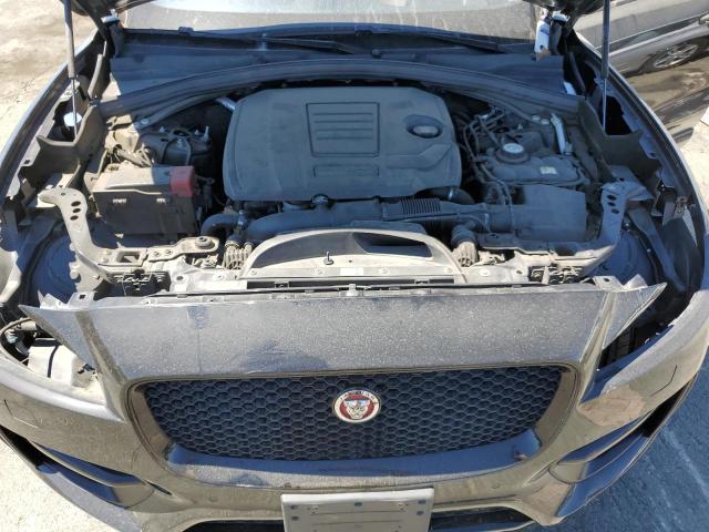 Photo 12 from auction – 2018 JAGUAR F-PACE R - with VIN SADCL2GX4JA329965