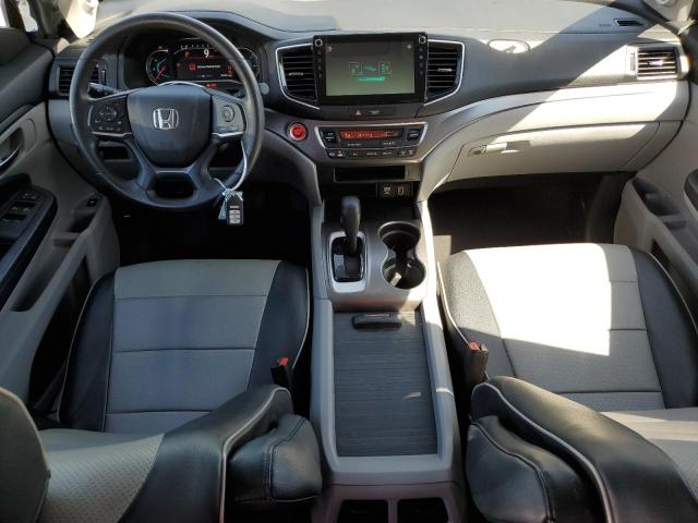 Photo 8 from auction – 2020 HONDA PILOT LX with VIN 5FNYF5H10LB015714