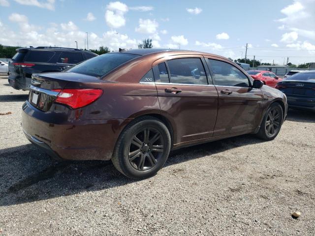 Photo 3 from auction – 2013 CHRYSLER 200 LX with VIN 1C3CCBAB5DN670527
