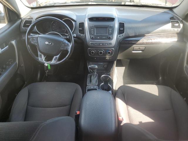 Photo 8 from auction – 2015 KIA SORENTO LX with VIN 5XYKT3A64FG577881