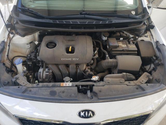 Photo 11 from auction – 2017 KIA FORTE LX with VIN 3KPFK4A75HE055487