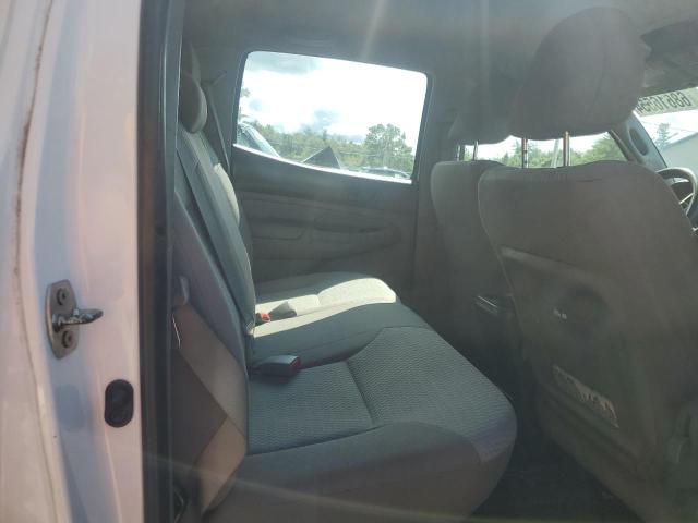 Photo 10 from auction – 2013 TOYOTA TACOMA DOU with VIN 3TMLU4ENXDM132764