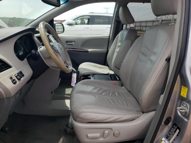 Photo 7 from auction – 2011 TOYOTA SIENNA XLE with VIN 5TDYK3DC4BS014518