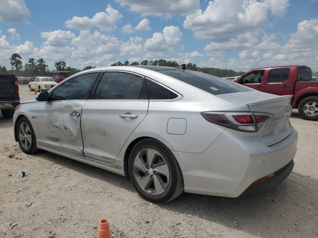 Photo 2 from auction – 2016 HYUNDAI SONATA HYB with VIN KMHE34L18GA025530