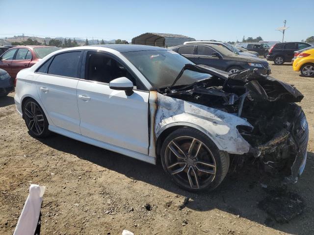 Photo 4 from auction – 2017 AUDI S3 PRESTIG with VIN WAUF1GFF1H1032972