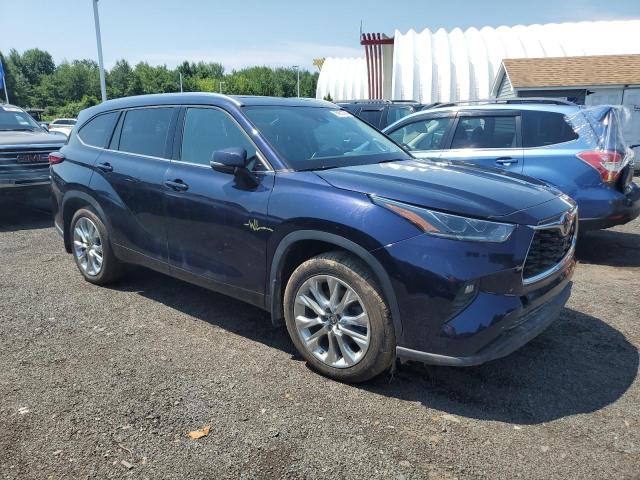 Photo 4 from auction – 2022 TOYOTA HIGHLANDER with VIN 5TDDZRBH8NS161425