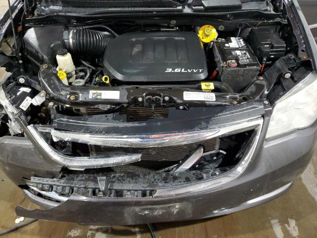 Photo 12 from auction – 2015 CHRYSLER TOWN & COU with VIN 2C4RC1CG2FR506635
