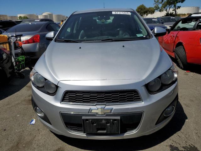 Photo 5 from auction – 2013 CHEVROLET SONIC LTZ with VIN 1G1JE6SG9D4185563