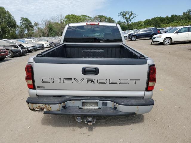 Photo 6 from auction – 2005 CHEVROLET SILVERADO with VIN 1GCEK19V35E189838