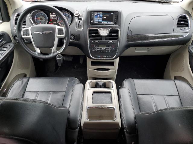 Photo 8 from auction – 2015 CHRYSLER TOWN & COU with VIN 2C4RC1BG4FR677842