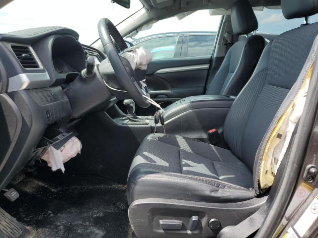 Photo 7 from auction – 2016 TOYOTA HIGHLANDER with VIN 5TDBKRFH9GS277189