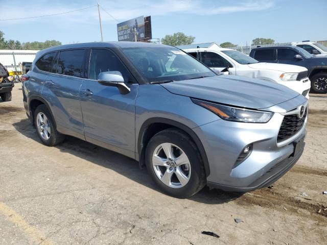 Photo 4 from auction – 2022 TOYOTA HIGHLANDER with VIN 5TDBZRBH6NS177629