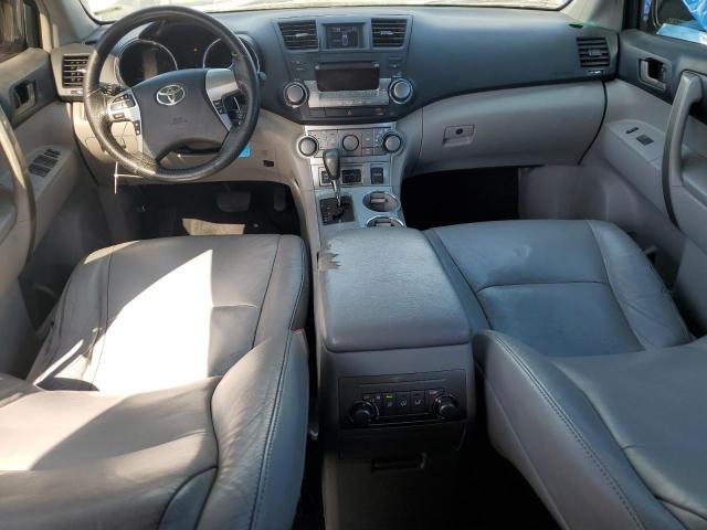 Photo 8 from auction – 2011 TOYOTA HIGHLANDER with VIN 5TDZK3EH6BS044439
