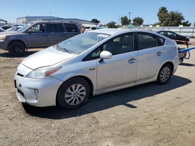 TOYOTA PRIUS PLUG 2015 with VIN JTDKN3DP6F3072119 - Photo from auction