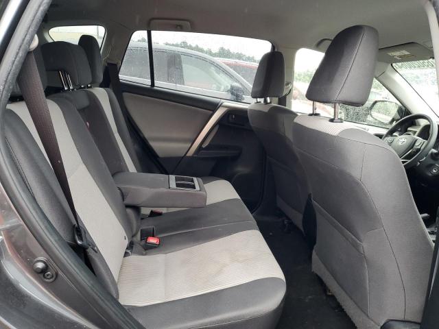 Photo 11 from auction – 2015 TOYOTA RAV4 LE with VIN JTMBFREV8FJ022928