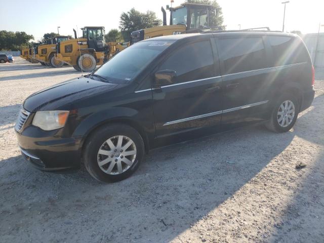 Photo 1 from auction – 2014 CHRYSLER TOWN & COU with VIN 2C4RC1BG1ER312484