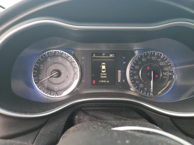 Photo 9 from auction – 2015 CHRYSLER 200 LIMITE with VIN 1C3CCCAB0FN606131