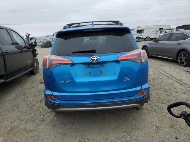 Photo 6 from auction – 2017 TOYOTA RAV4 XLE with VIN JTMRFREV3HD199631