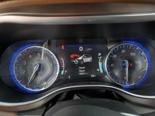 Photo 9 from auction – 2017 CHRYSLER PACIFICA L with VIN 2C4RC1GG5HR560203