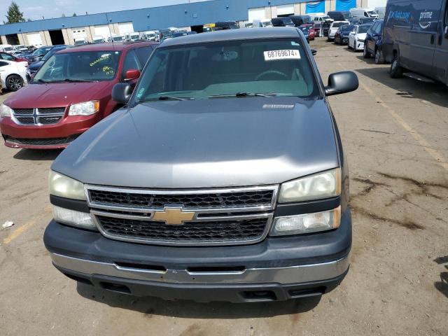 Photo 5 from auction – 2006 CHEVROLET SILVERADO with VIN 1GCEC14X36Z119773