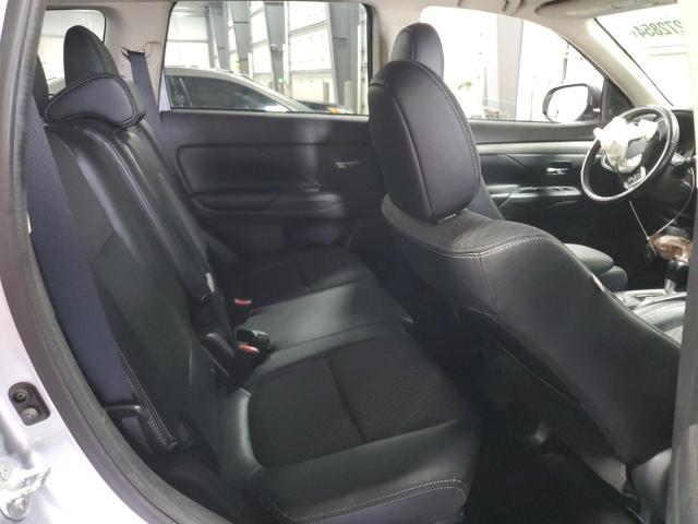 Photo 11 from auction – 2015 MITSUBISHI OUTLANDER with VIN JA4AZ3A36FZ011684