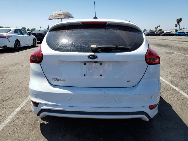 Photo 6 from auction – 2016 FORD FOCUS SE with VIN 1FADP3K27GL297618