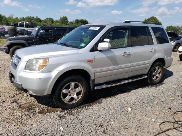 HONDA PILOT EXL 2008 with VIN 5FNYF18528B049284 - Photo from auction