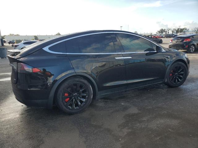 Photo 3 from auction – 2018 TESLA MODEL X with VIN 5YJXCAE27JF110942
