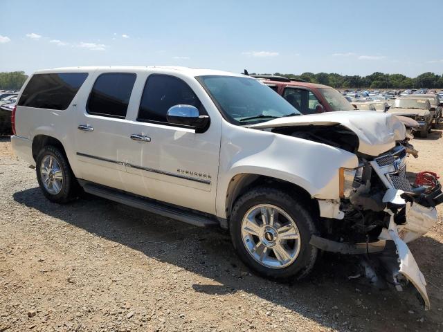 Photo 4 from auction – 2010 CHEVROLET SUBURBAN C with VIN 1GNUCKE08AR175050