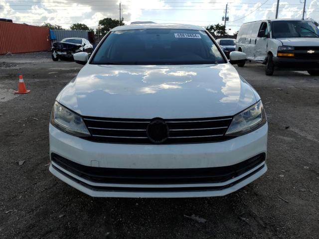 Photo 5 from auction – 2017 VOLKSWAGEN JETTA S with VIN 3VW2B7AJ6HM328225