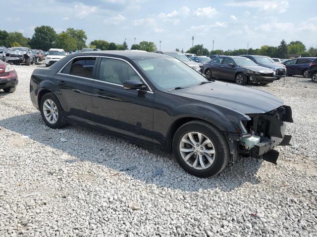 Photo 4 from auction – 2015 CHRYSLER 300 LIMITE with VIN 2C3CCAAG4FH796654