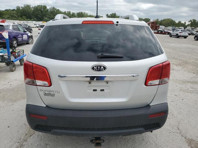 Photo 6 from auction – 2013 KIA SORENTO LX with VIN 5XYKTDA22DG404487