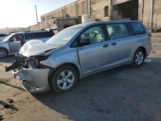 TOYOTA SIENNA 2014 with VIN 5TDZK3DC7ES464379 - Photo from auction