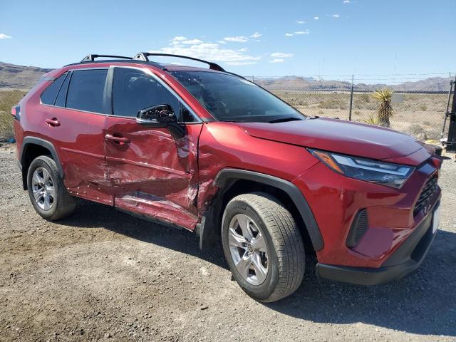 Photo 4 from auction – 2022 TOYOTA RAV4 XLE with VIN 2T3W1RFV4NW215575